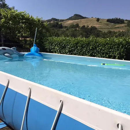 Casina Indipendente .circondata Dal Verde, Vista Sulle Colline. Relax E Confort. Ferienhaus *