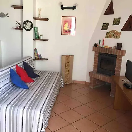 Casina Indipendente .circondata Dal Verde, Vista Sulle Colline. Relax E Confort. Ferienhaus *