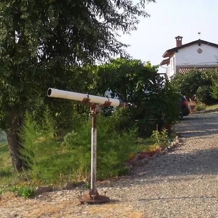 Casina Indipendente .circondata Dal Verde, Vista Sulle Colline. Relax E Confort. * Celleri