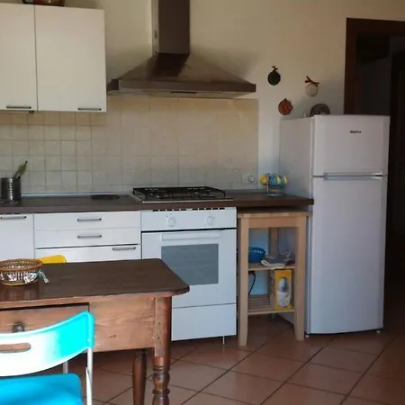 Casina Indipendente .circondata Dal Verde, Vista Sulle Colline. Relax E Confort. Ferienhaus *