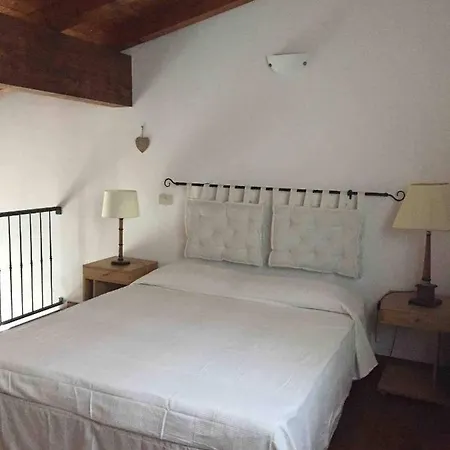 Casina Indipendente .circondata Dal Verde, Vista Sulle Colline. Relax E Confort.